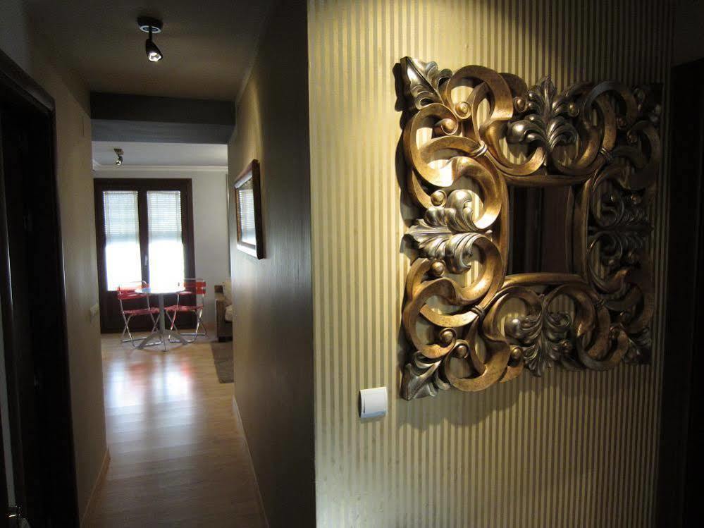 Apartamentos Alcoba De Baco บาร์บัสโตร ภายนอก รูปภาพ